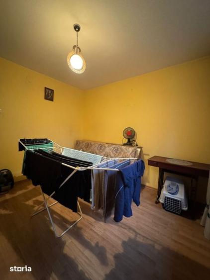 Apartament cu 3 camere decomandat, mobilat în Ferentari