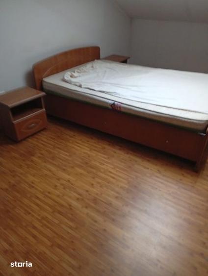Apartament cu 2 camere, mobilat în Podu Roș
