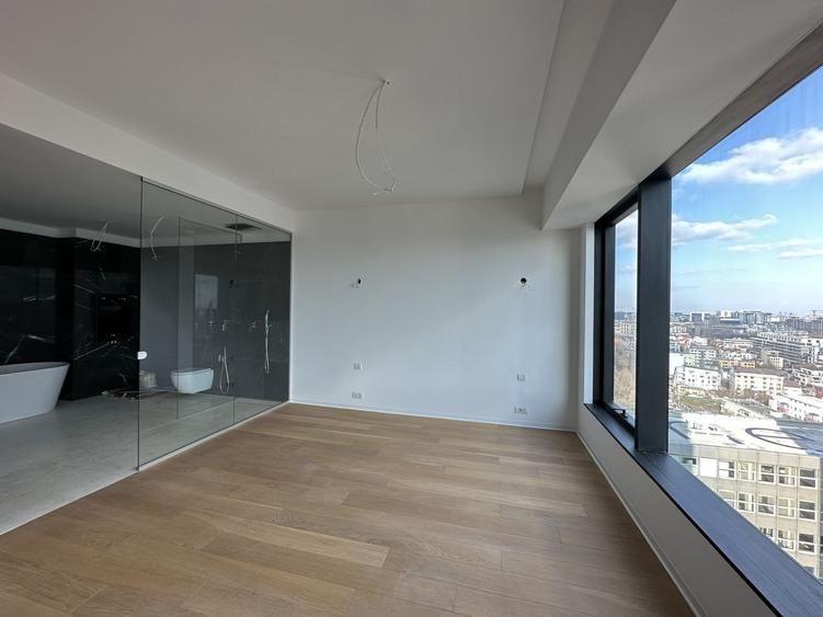 Apartament cu 5 camere decomandat în Floreasca