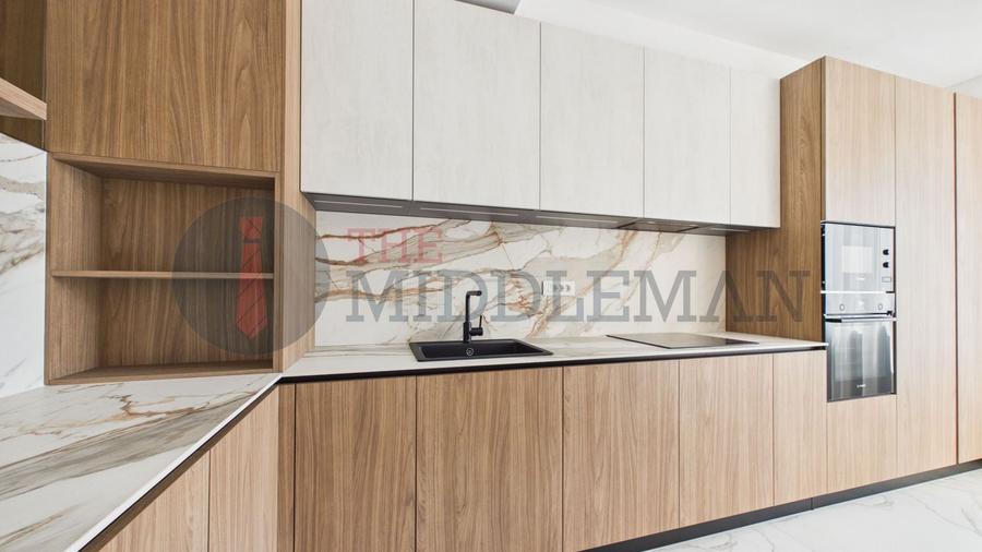 Apartament cu 4 camere, mobilat în Aviatorilor