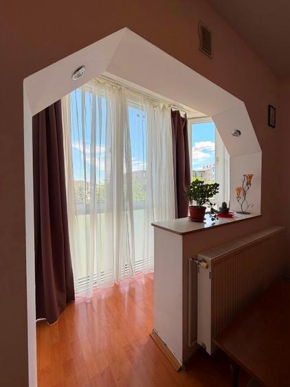 Apartament cu 2 camere semidecomandat în Micălaca