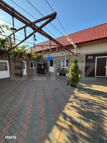 Casă cu 5 camere decomandat cu Teren 3600 Mp în Central