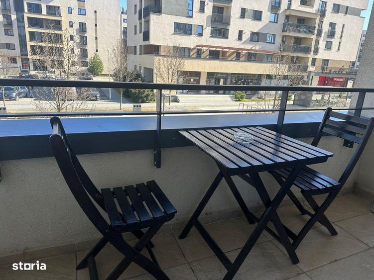Apartament cu 2 camere, mobilat în Tractorul