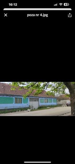 Casă cu 4 camere în Hodiș