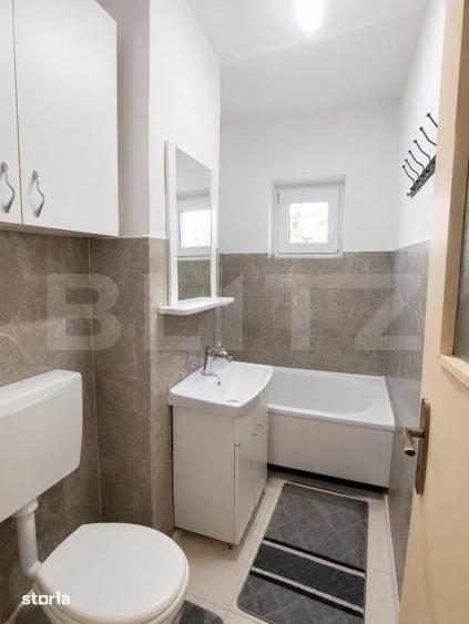 Apartament cu 3 camere semidecomandat în Central