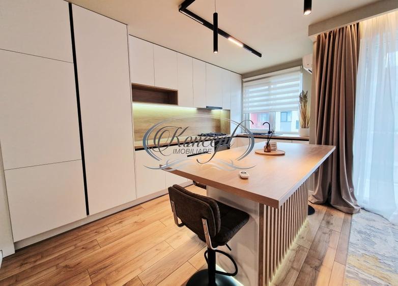 Apartament cu 2 camere semidecomandat, mobilat în Florești
