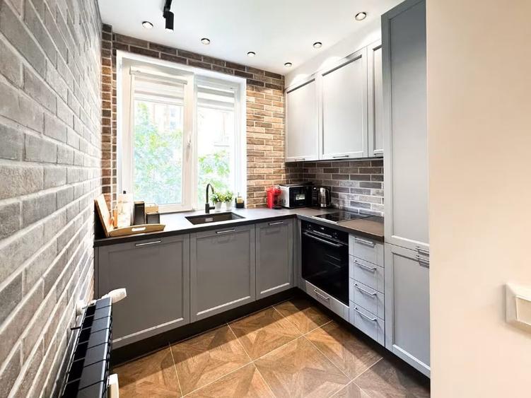 Apartament cu 3 camere decomandat în Pantelimon