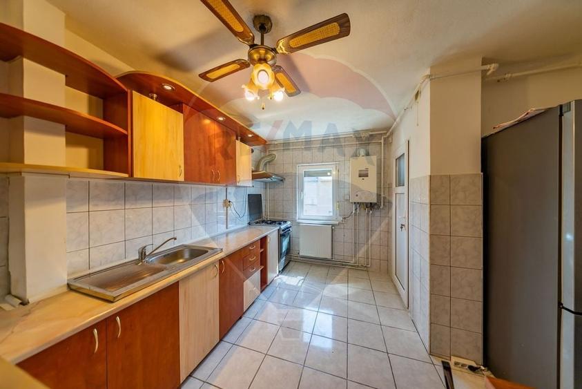 Apartament cu 2 camere de închiriat, zona Micalaca cu centrala pe gaz - 8