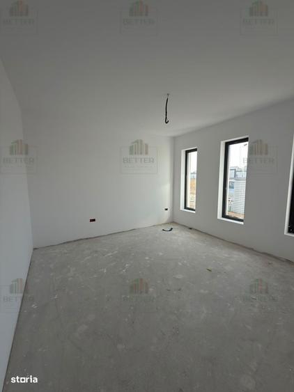 Casă cu 4 camere în Berceni