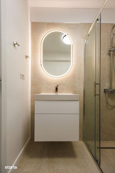 Apartament cu 3 camere decomandat în Primăverii