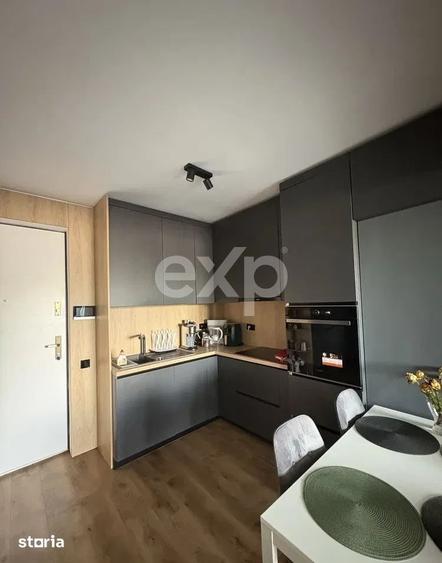 Apartament cu 2 camere semidecomandat în Mărăști