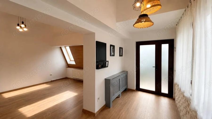 Casă cu 7 camere cu Teren 1800 Mp în Braytim