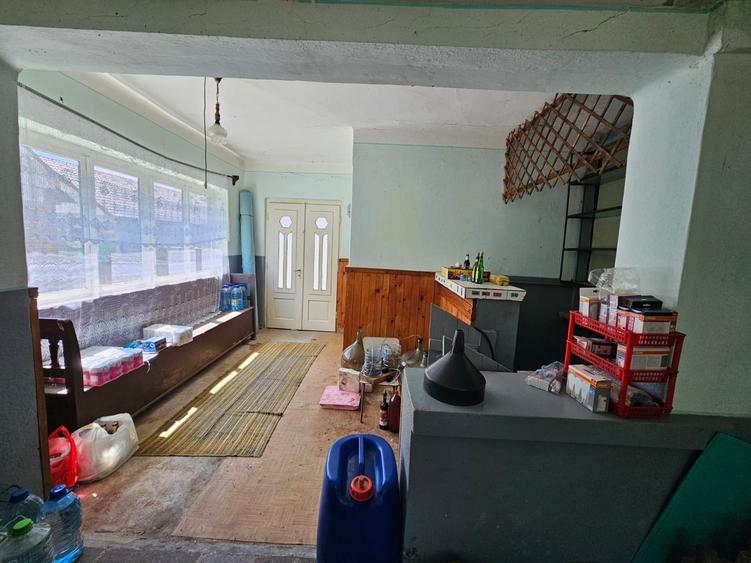 Casă individuală cu 3 camere cu Garaj în Exterior Est