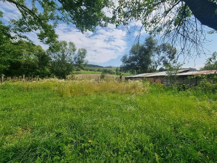 Casă individuală cu 4 camere cu Teren 720 Mp în Jibert