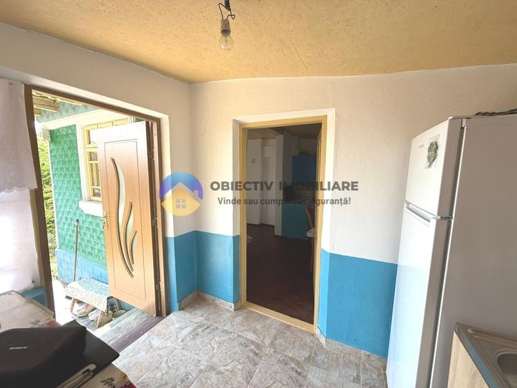 Casă individuală cu 2 camere cu Teren 4500 Mp în Dragomirești