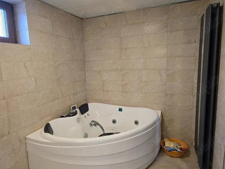 Casă cu Teren 2222 Mp în Dârlos