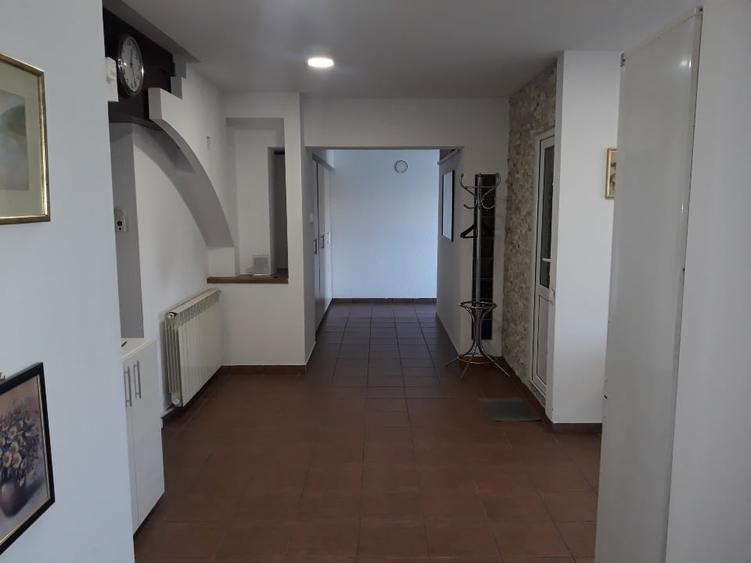 Apartament cu 2 camere decomandat, mobilat în Unirii