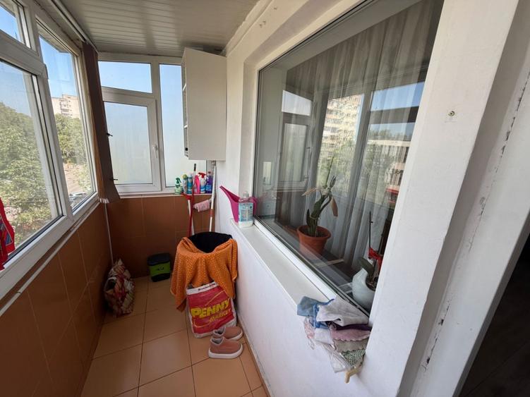 Apartament cu 2 camere semidecomandat, mobilat în Inel II