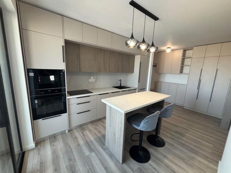 Apartament cu 2 camere decomandat în Aradului