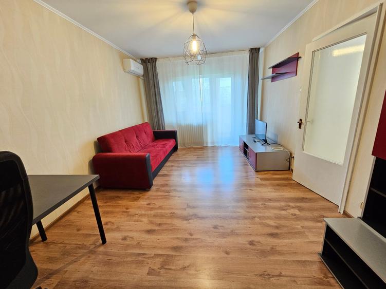 Apartament cu 2 camere decomandat, mobilat în Câmpia Libertății