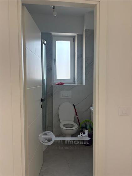 Apartament cu 2 camere semidecomandat în Lunca Cetățuii