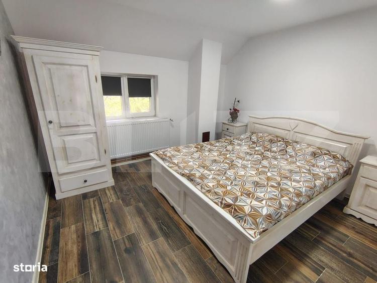 Casă cu 4 camere în Săcălaia