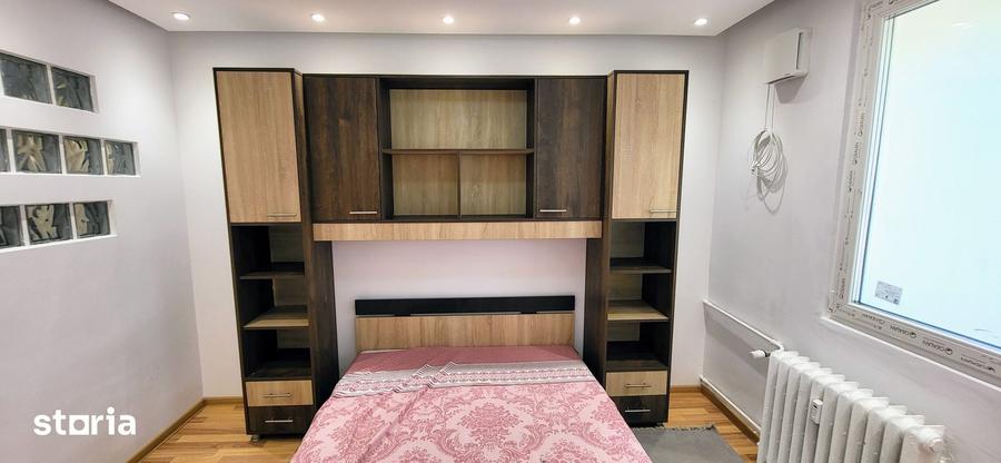 Apartament cu 3 camere decomandat în Sălăjan