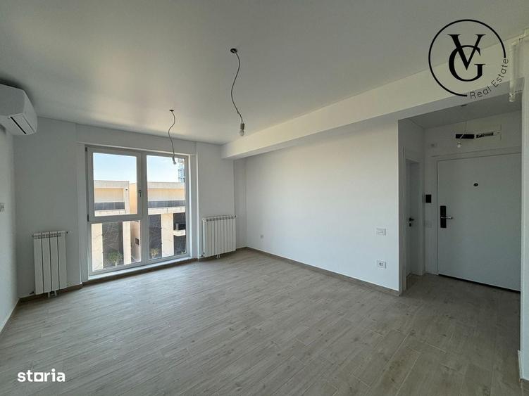 Apartament cu 3 camere semidecomandat în Nord