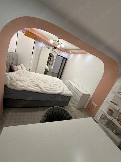 Apartament cu 3 camere decomandat în Babadag