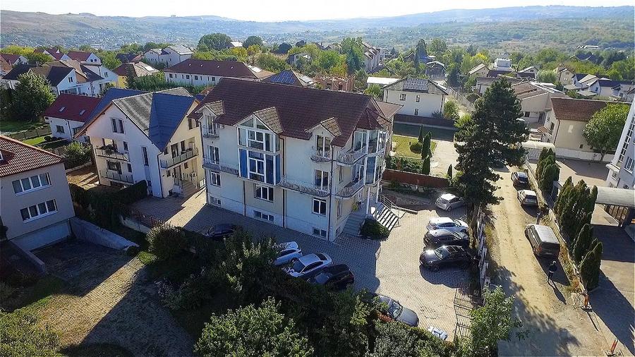 Birou, de 550 mp, în Bună Ziua