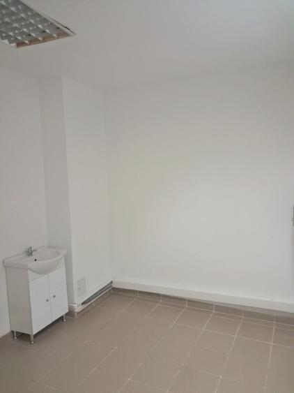 Spațiu comercial, 73 mp în Centrul Civic