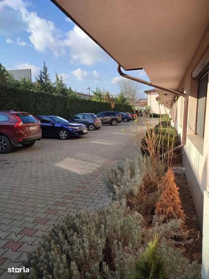 Apartament cu 4 camere în Central
