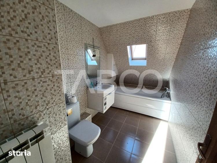 Casă cu 4 camere cu Teren 360 Mp în Ștrand