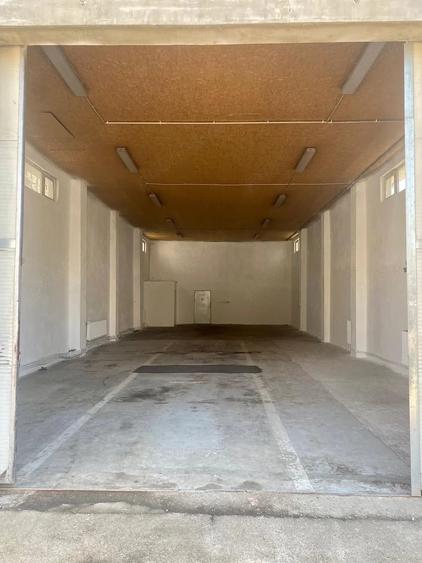 Spațiu comercial, de 270 mp, în Dancu