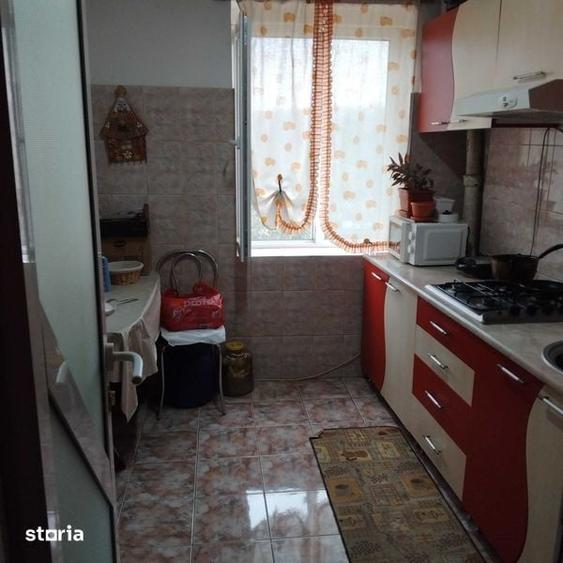 Apartament cu 2 camere semidecomandat în Băneasa