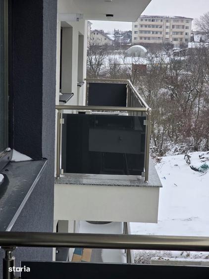 Apartament cu 2 camere decomandat în Nicolina