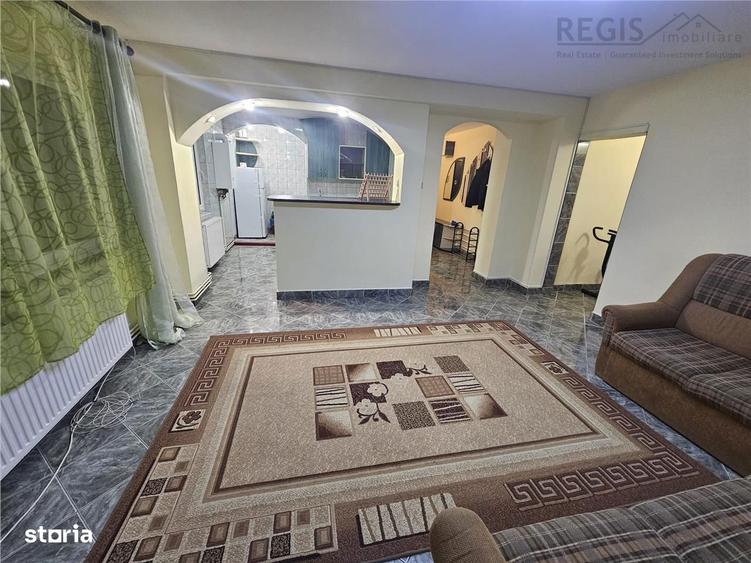 Apartament cu 2 camere, mobilat în Est