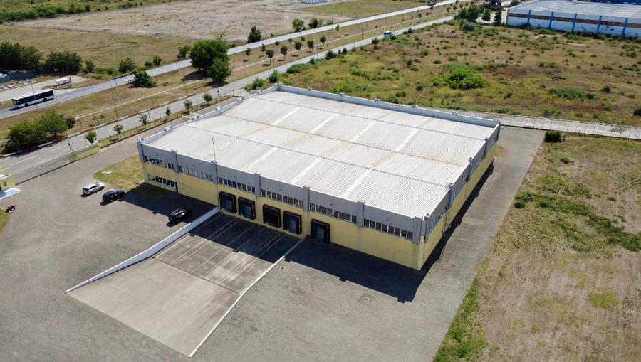 Proprietate specială, de 3,500 mp, în Vest