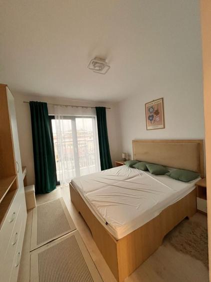 Apartament cu 2 camere decomandat, mobilat în Universității