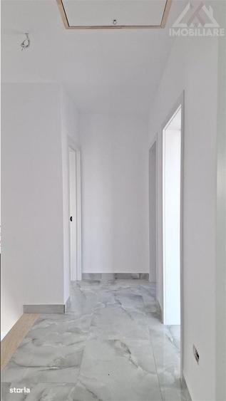Casă cu 4 camere în Uricani