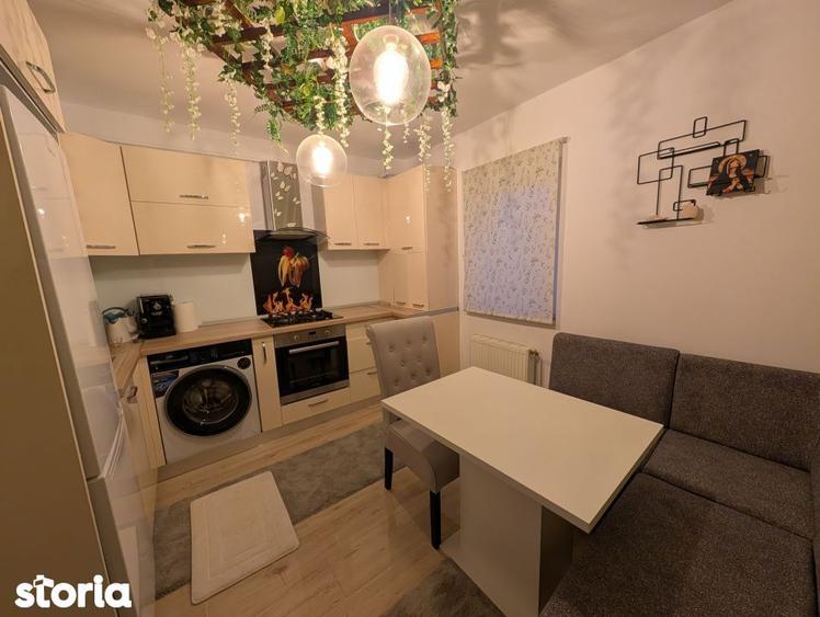 Renovat, 2 camere decomandate - 64 mp , etaj intermediar, Nord - 13