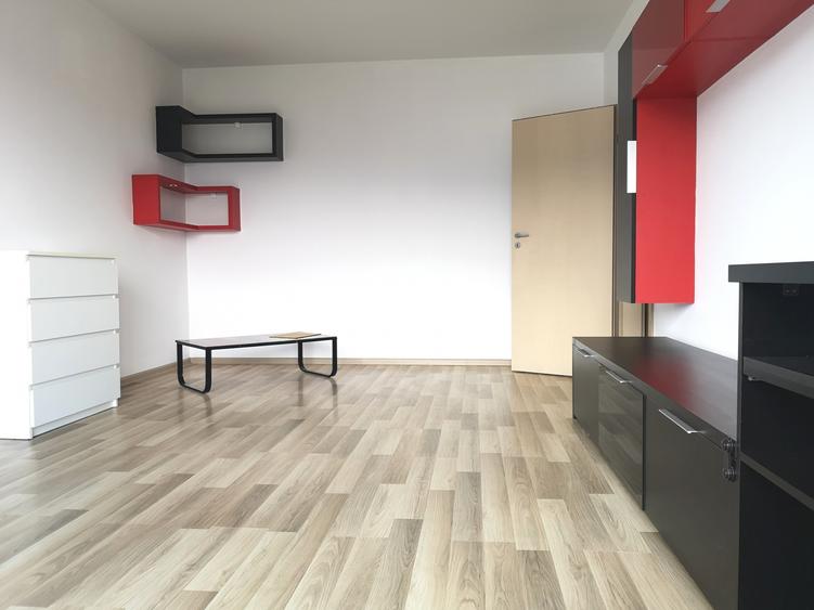 Apartament cu 2 camere decomandat, mobilat în Răcădău