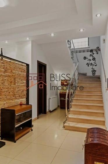 Vilă 8 camere cu piscină solară, garaj dublu și grădină - 10