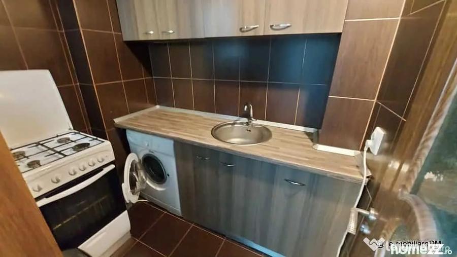 Garsonieră decomandată în Tătărași
