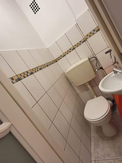 Apartament cu 4 camere decomandat în Brâncoveanu