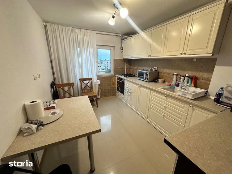 Apartament cu 3 camere în Rahova