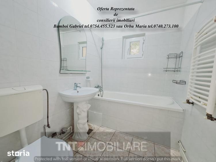 Apartament cu 2 camere decomandat în Nicolina