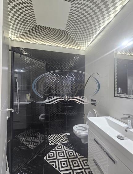 Apartament cu 3 camere semidecomandat, mobilat în Florești