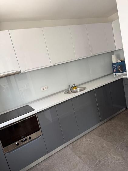 Apartament cu 2 camere semidecomandat, mobilat în Herăstrău