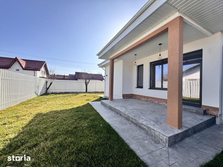 Casă cu 4 camere cu Teren 350 Mp în Crevedia